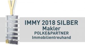 Abbildung des IMMY Awards 2018. Neben dem Award steht: IMMY 2018 Silber, Makler, Polke und Partner, Immobilientreuhand